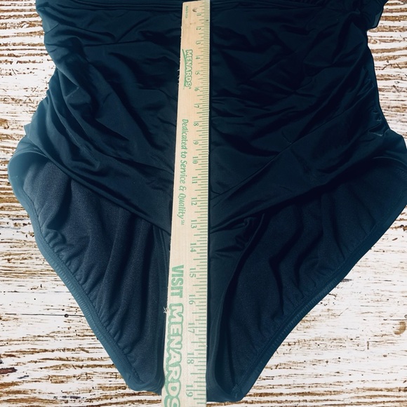 Time And True 2 X Plus Plunge V Neck One Piece Swimsuit NWT - Picture 11 of 12